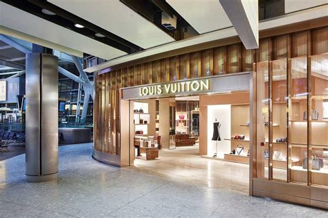 lv madrid airport|Find Louis Vuitton Stores in Spain .